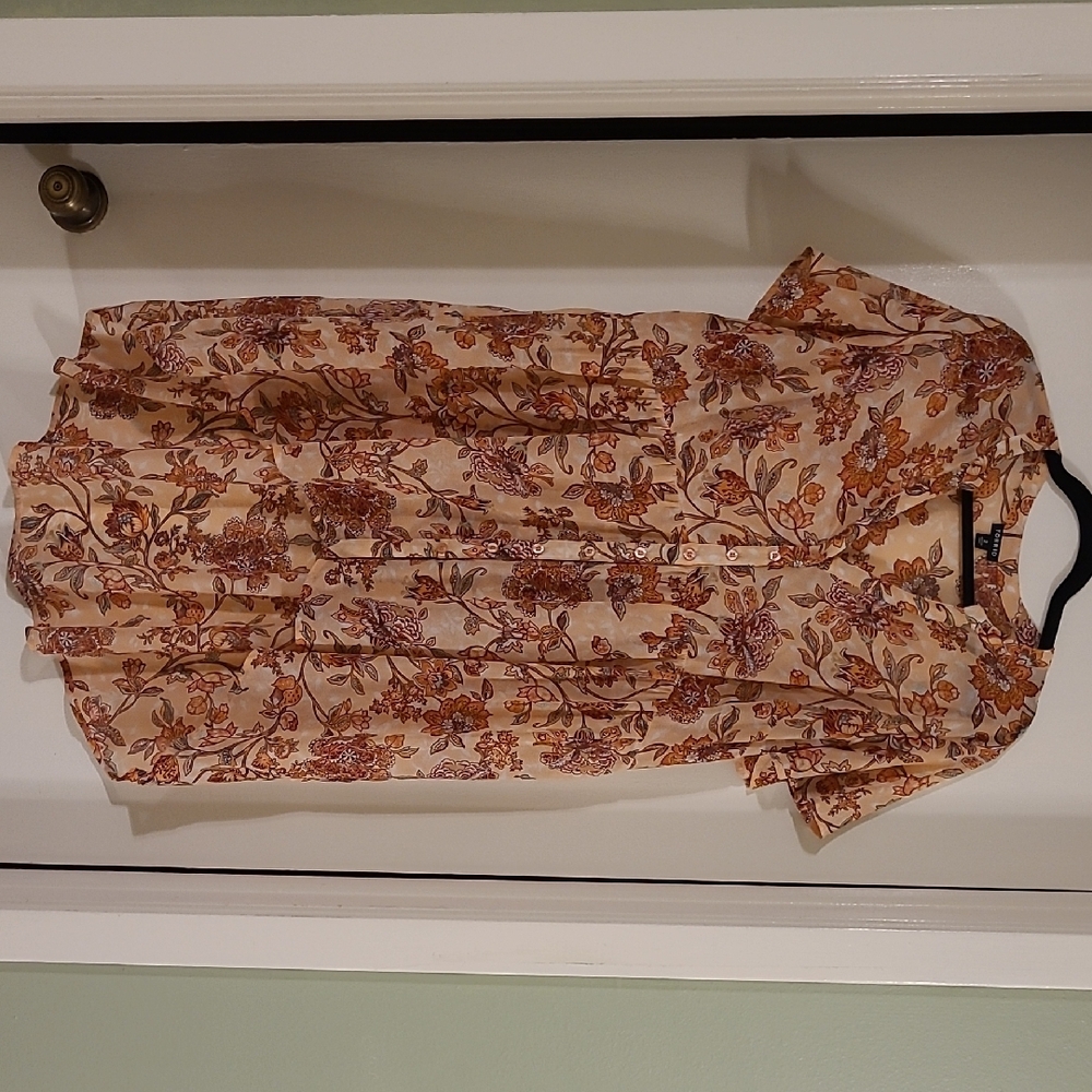 Torrid V-Neck Blouse with Floral Design in Yellow and Brown